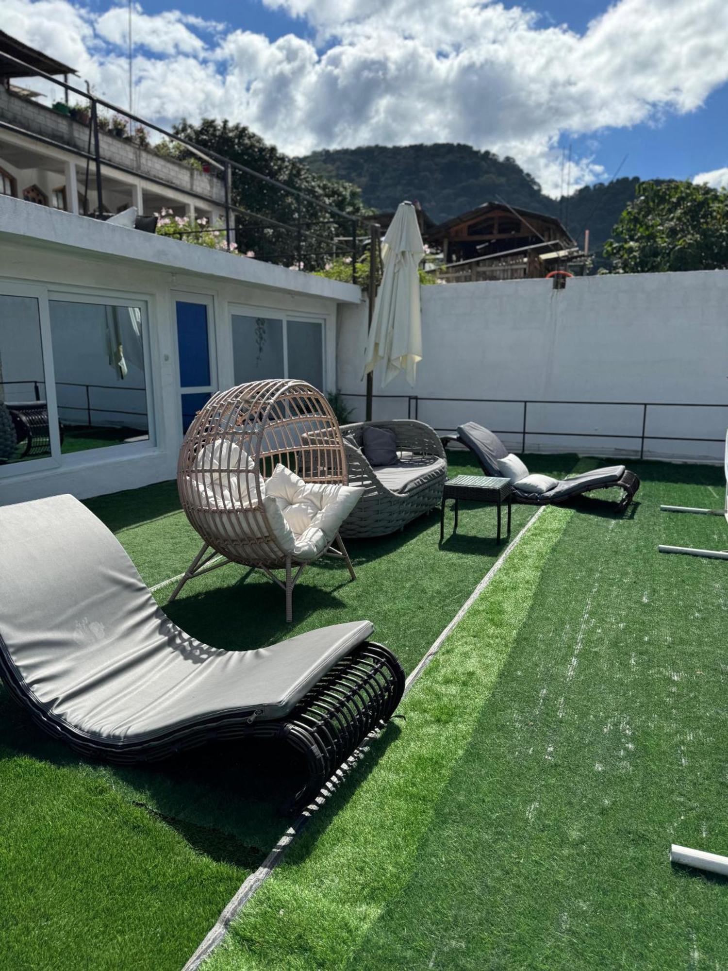 Luxury Atitlan Suites 圣佩德罗拉拉古纳 外观 照片